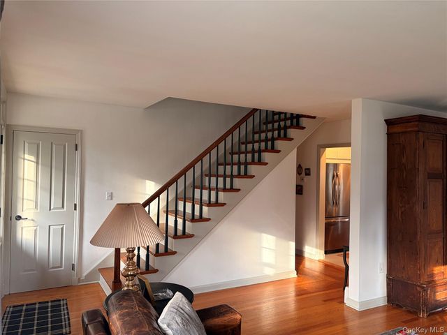 5 Sunrise Terrace, New Windsor, NY 12553