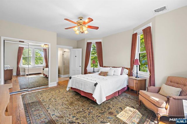 70 Ridge, Rutherford, NJ 07070