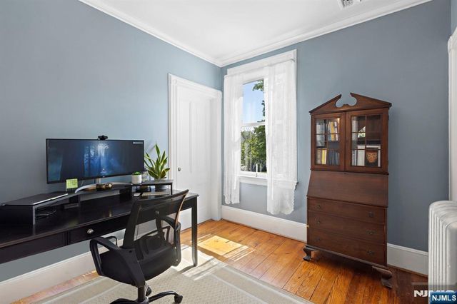 70 Ridge, Rutherford, NJ 07070