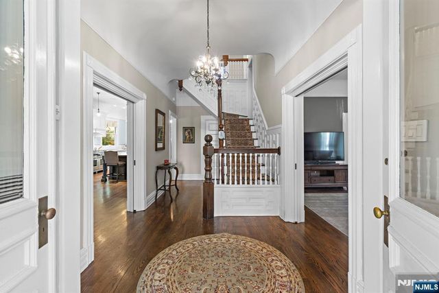 70 Ridge, Rutherford, NJ 07070