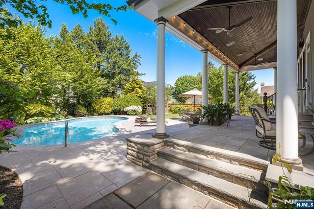 70 Ridge, Rutherford, NJ 07070