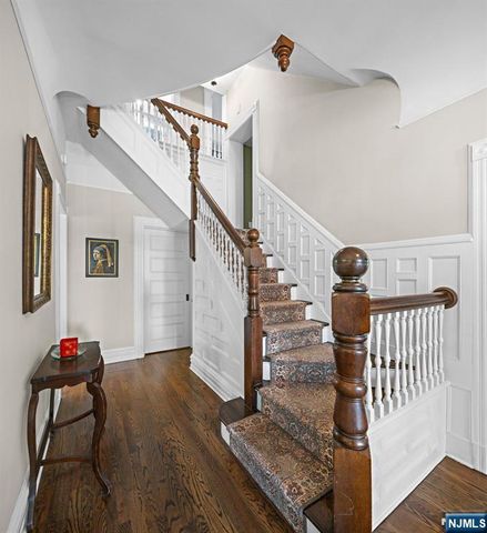 70 Ridge, Rutherford, NJ 07070
