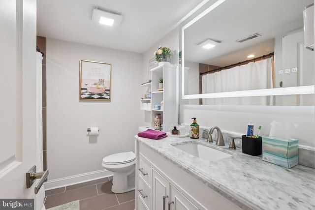 1444 GERMANTOWN AVE, Philadelphia, PA 19122