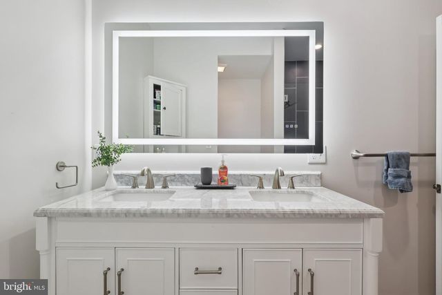 1444 GERMANTOWN AVE, Philadelphia, PA 19122