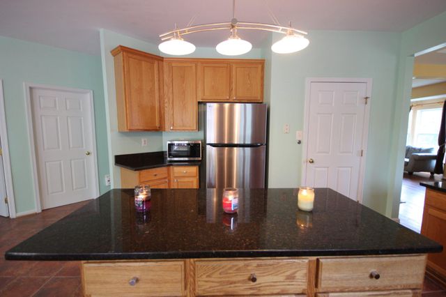 18537 RELIANT DR, Gaithersburg, MD 20879