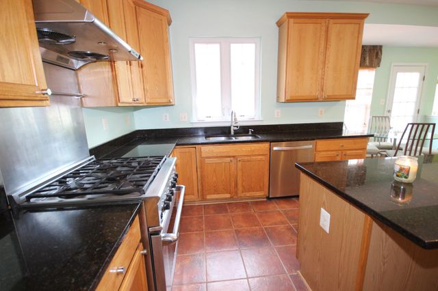 18537 RELIANT DR, Gaithersburg, MD 20879