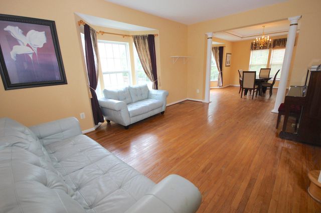 18537 RELIANT DR, Gaithersburg, MD 20879