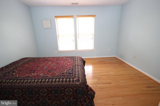 18537 RELIANT DR, Gaithersburg, MD 20879