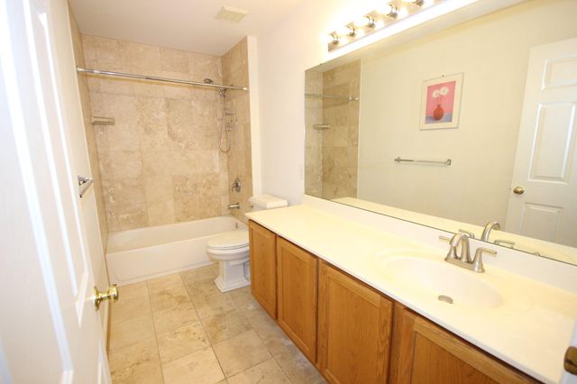 18537 RELIANT DR, Gaithersburg, MD 20879