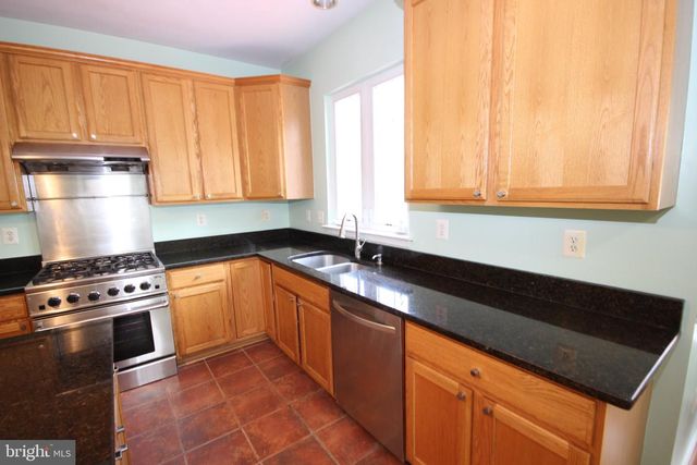 18537 RELIANT DR, Gaithersburg, MD 20879