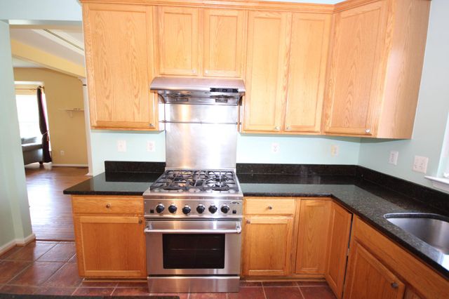 18537 RELIANT DR, Gaithersburg, MD 20879