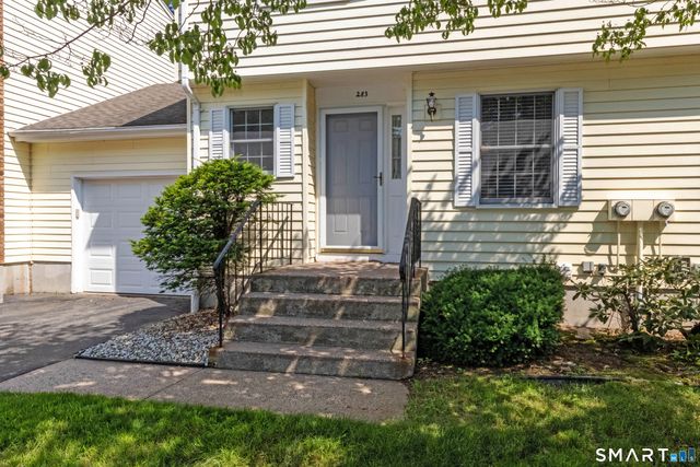 283 Strawberry Circle, Windsor, CT 06095