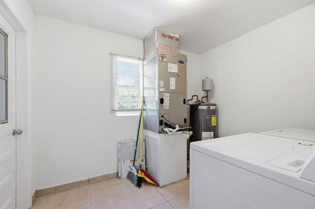115 SE 11th Avenue, Boynton Beach, FL 33435