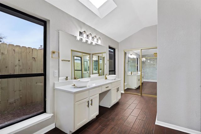 6624 Mattney Drive, Dallas, TX 75237