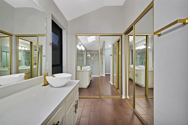 6624 Mattney Drive, Dallas, TX 75237