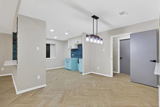 6624 Mattney Drive, Dallas, TX 75237