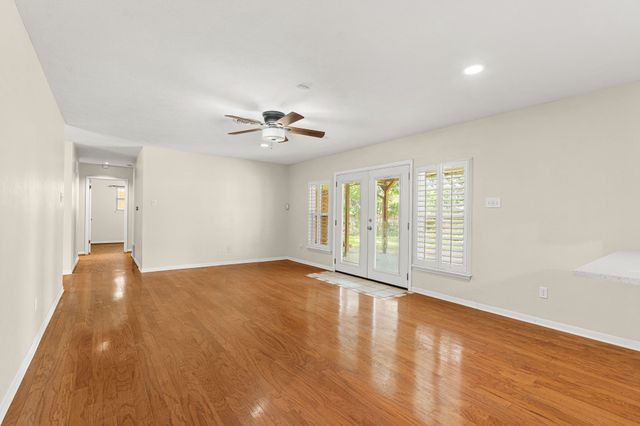7105 Culver Avenue, Fort Worth, TX 76116
