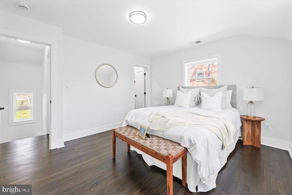 Image 19 of property listing at 2613 E WEST HWY, Chevy Chase, MD 20815