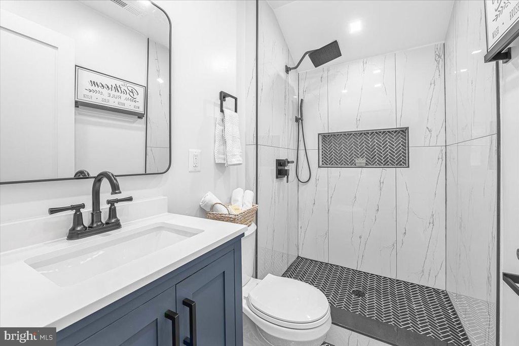 Image 20 of property listing at 2613 E WEST HWY, Chevy Chase, MD 20815