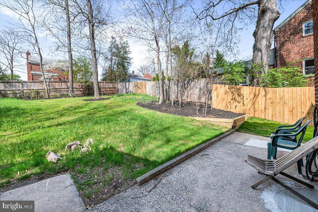 Image 27 of property listing at 2613 E WEST HWY, Chevy Chase, MD 20815