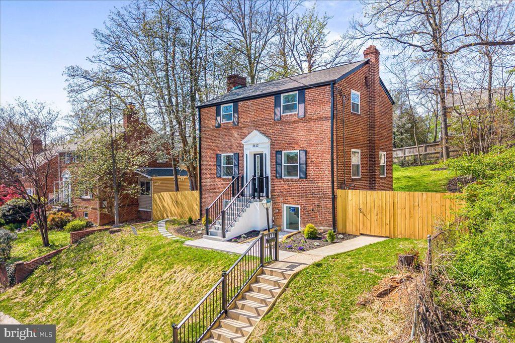 Image 2 of property listing at 2613 E WEST HWY, Chevy Chase, MD 20815