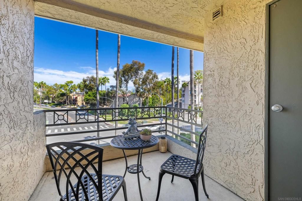 7565 CHARMANT DR. #510, San Diego, CA 92122 — photo 5