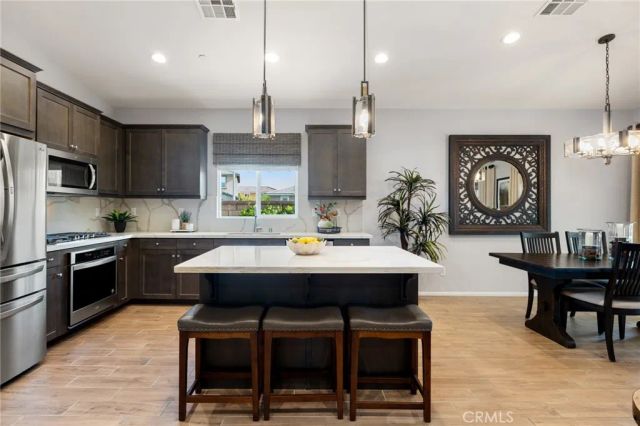 29981 Western Front Drive, Menifee, CA 92584