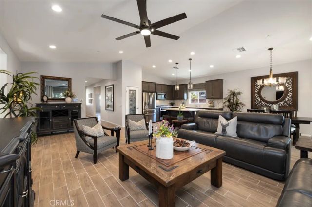 29981 Western Front Drive, Menifee, CA 92584