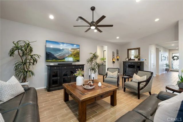 29981 Western Front Drive, Menifee, CA 92584