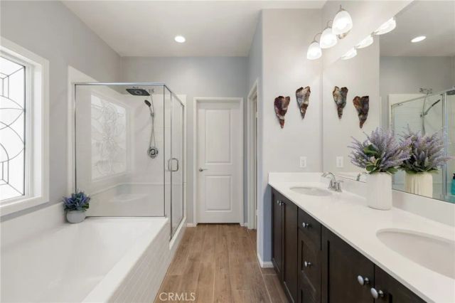 29981 Western Front Drive, Menifee, CA 92584