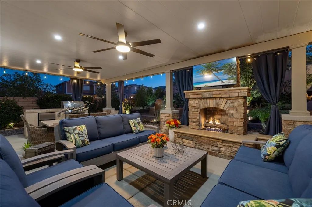 29981 Western Front Drive, Menifee, CA 92584