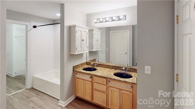 718 W Trade Street 809, Charlotte, NC 28202