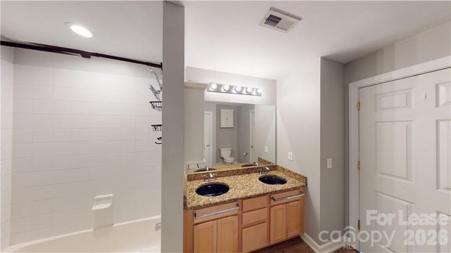 718 W Trade Street 809, Charlotte, NC 28202