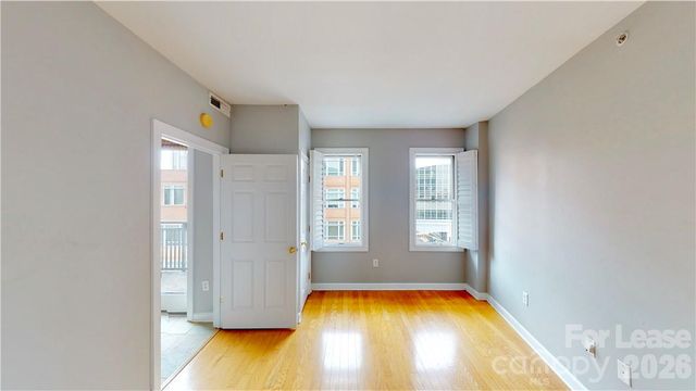 718 W Trade Street 809, Charlotte, NC 28202