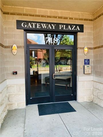 718 W Trade Street 809, Charlotte, NC 28202