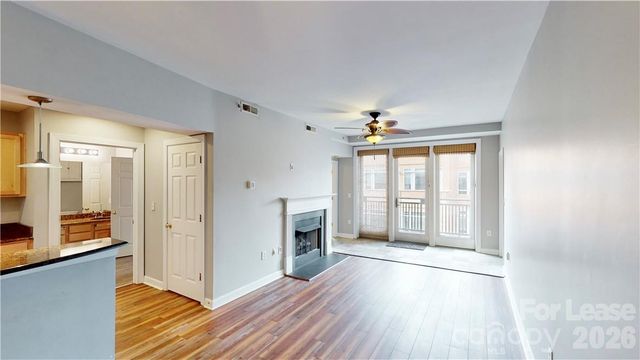 718 W Trade Street 809, Charlotte, NC 28202