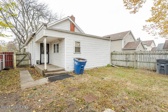 914 Moore Street, Toledo, OH 43608