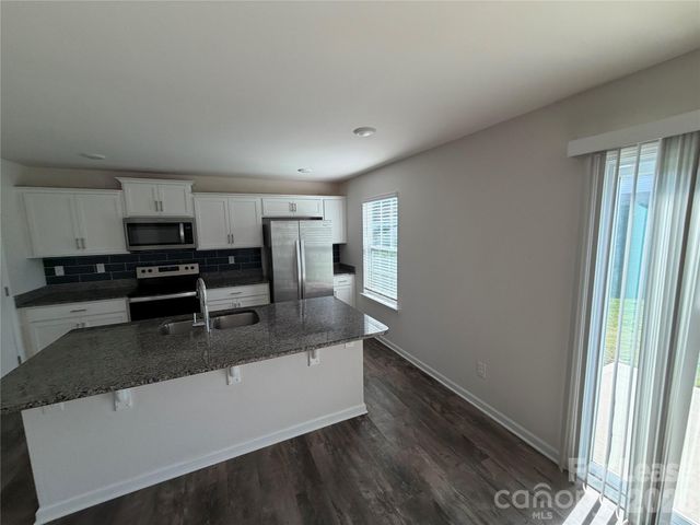 7868 Whispering Stream Drive, Sherrills Ford, NC 28673