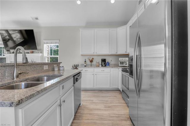 907 12th ST, Virginia Beach, VA 23451