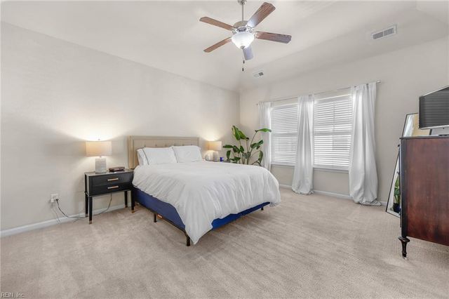 907 12th ST, Virginia Beach, VA 23451