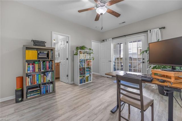 907 12th ST, Virginia Beach, VA 23451