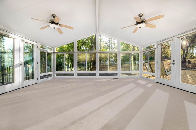 19651 Echo Blue Dr, Penn Valley, CA 95946