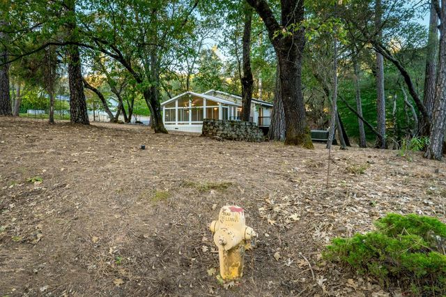 19651 Echo Blue Dr, Penn Valley, CA 95946