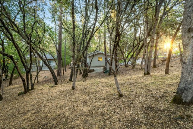 19651 Echo Blue Dr, Penn Valley, CA 95946