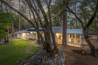 19651 Echo Blue Dr, Penn Valley, CA 95946