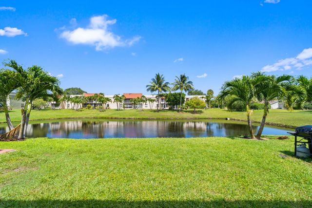 2700 Fiore Way 211, Delray Beach, FL 33445
