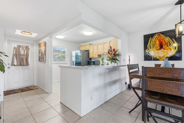 2700 Fiore Way 211, Delray Beach, FL 33445