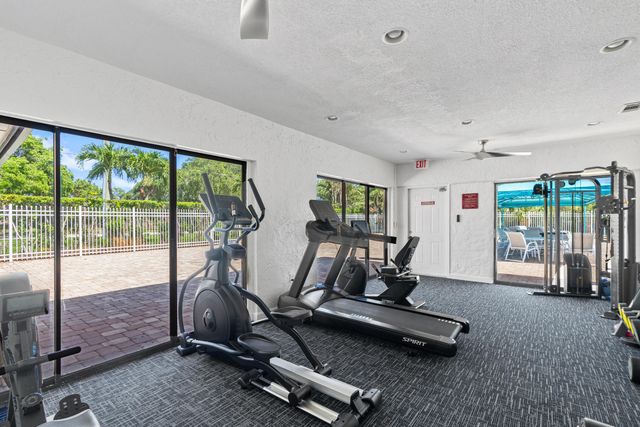 2700 Fiore Way 211, Delray Beach, FL 33445