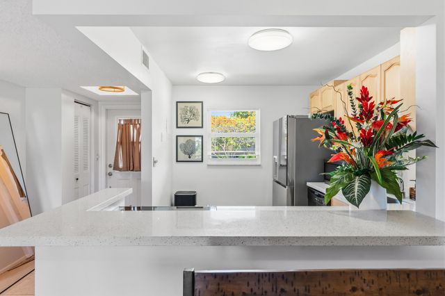 2700 Fiore Way 211, Delray Beach, FL 33445