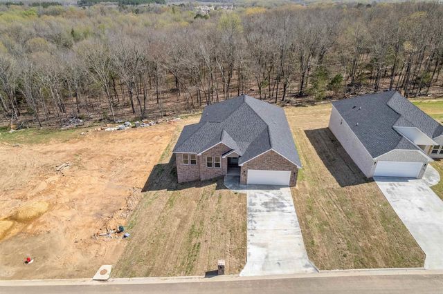 518 Madeleine Circle, Austin, AR 72007